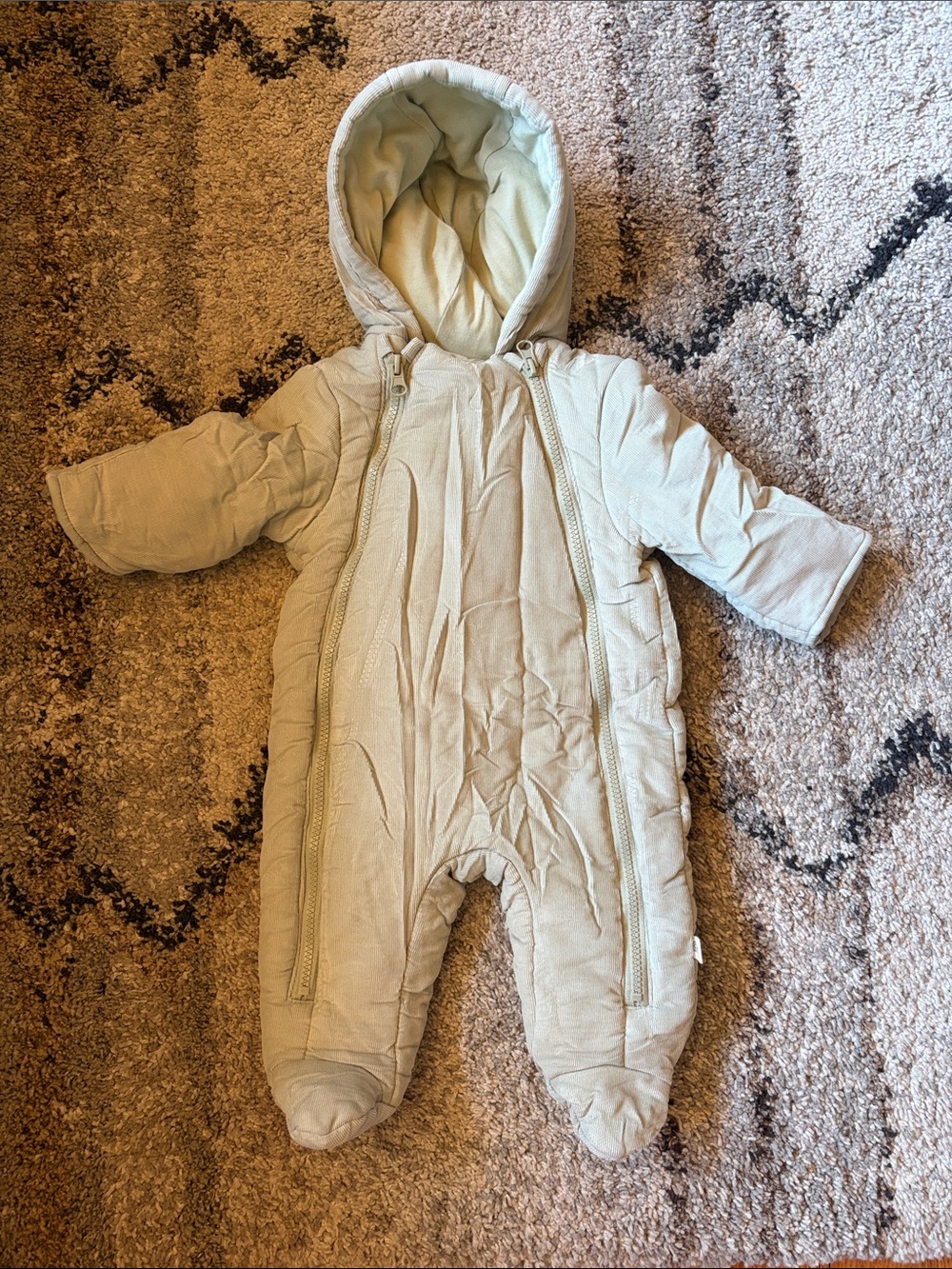 Tiny Kind Footed Bunting Suit - 3-6m - corduroy - light sage